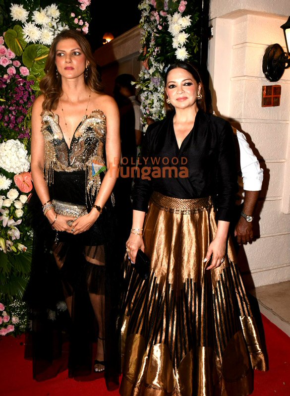 photos celebs snapped attending ektaa r kapoors diwali bash 45
