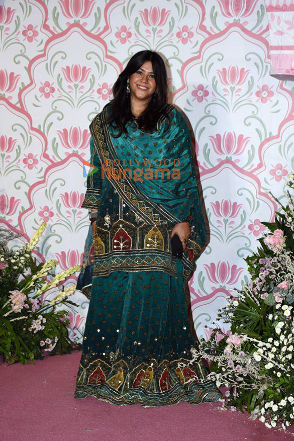 photos celebs snapped attending ramesh s tauranis diwali bash1 10