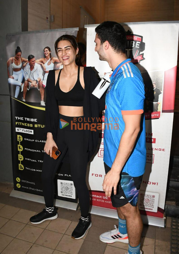 photos kriti sanon snapped at the gym in juhu 1