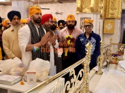 Photos: Ranbir Kapoor, Bobby Deol and team Animal seek blessings at Sri Bangla Sahib Gurudwara in New Delhi after trailer launch