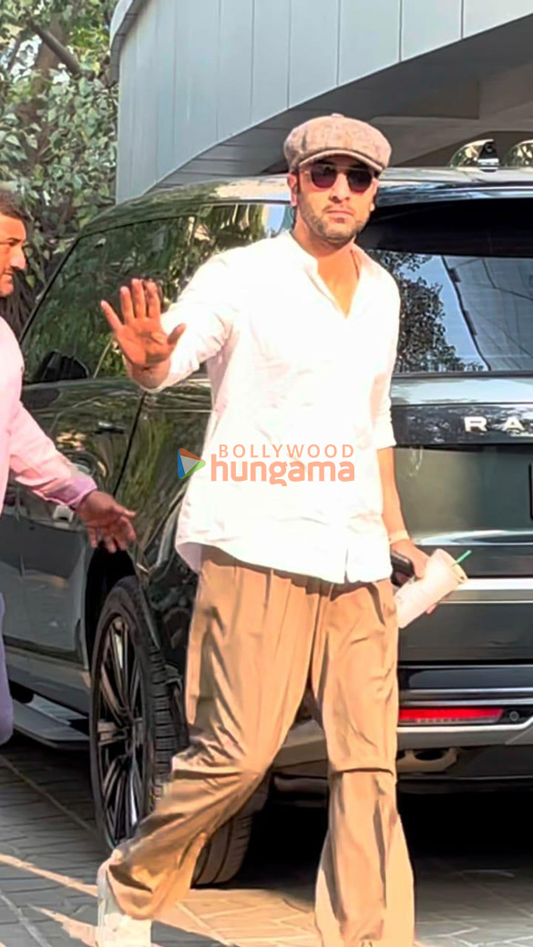 photos ranbir kapoor snapped at a dubbing studio 2 2