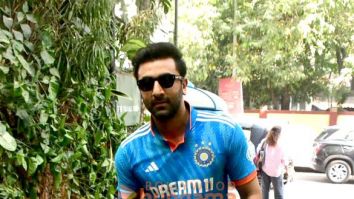 Photos: Ranbir Kapoor snapped outside Krome studios in Bandra