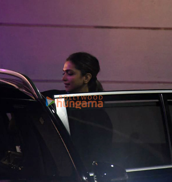 photos ranveer singh deepika padukone aryan khan and others snapped at kalina airport 2