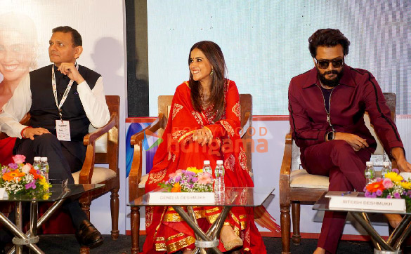 Photos: Riteish Deshmukh and Genelia D’Souza snapped at Homethon Property Expo 2023 at Jio World Convention Centre in Mumbai Photos: Riteish Deshmukh and Genelia D’Souza snapped at Homethon Property Expo 2023 at Jio World Convention Centre in Mumbai