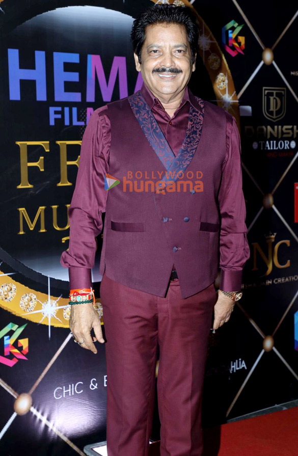photos shiv thakare archana gautam udit narayan arshi khan and dheeraj kumar attend film fraternity awards night 3