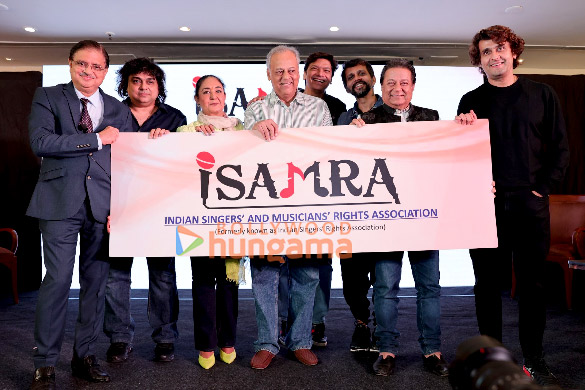 photos sonu nigam kavita krishnamurthy shaan papon and other singers celebrate 10 years of isra in mumbai 1