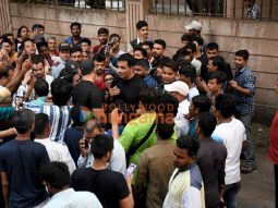 Photos: Sonu Sood snapped celebrating Diwali with fans