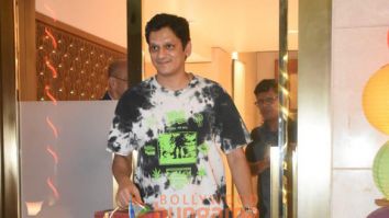 Photos: Vijay Varma snapped in Bandra