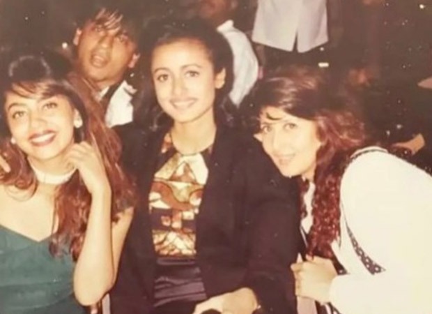 Nostalgic Throwback: Shah Rukh Khan, Gauri, Namrata, and Sangeeta in golden memory; see pic