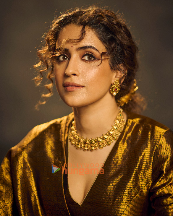 sanya malhotra 4 32
