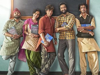 Shah Rukh Khan celebrates Diwali with fans; drops 2 fresh posters of Dunki Shah Rukh Khan celebrates Diwali with fans; drops 2 fresh posters of Dunki
