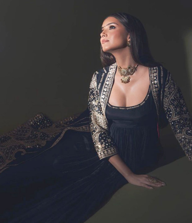 Tara Sutaria in anarkali and jacket set is festive style done right