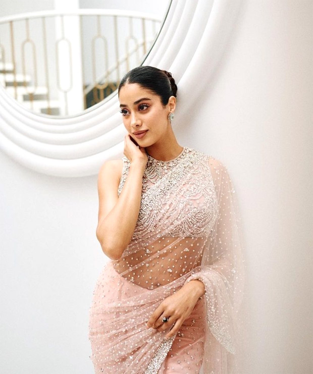 Janhvi Kapoor’s silver sequinned saree by Manish Malhotra is a perfect cocktail night staple