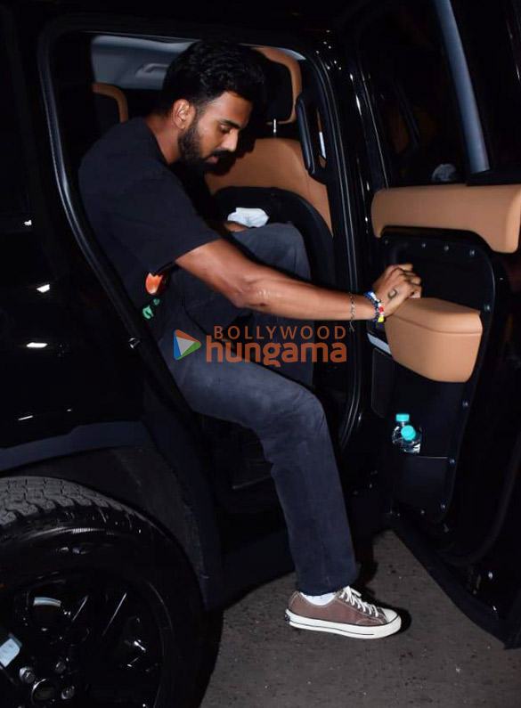 photos ahan shetty and kl rahul snapped at los cavos in bandra 3