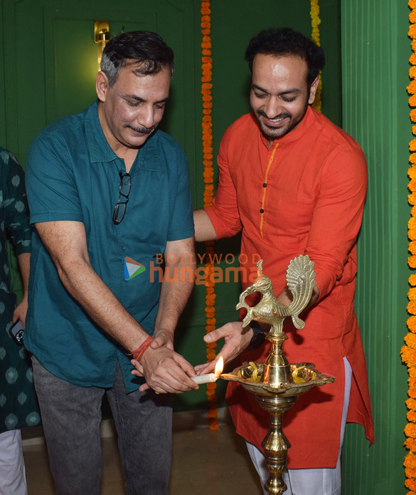 photos celebs grace opening of sampat singh rathores veda kunba theatre 10