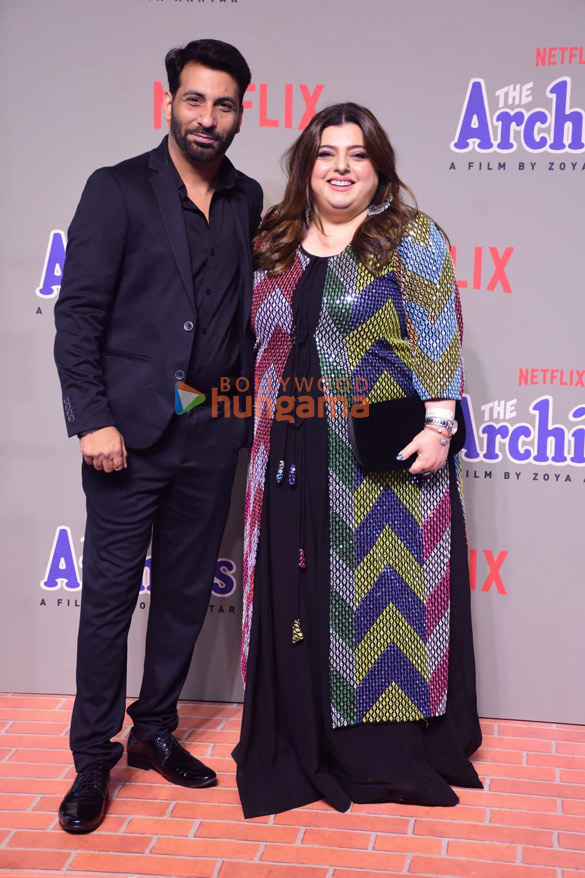 photos celebs grace the premiere of the archies 6789 2