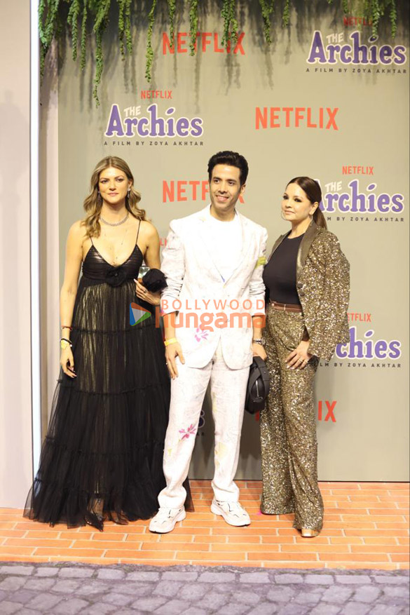 photos celebs grace the premiere of the archies 777 10