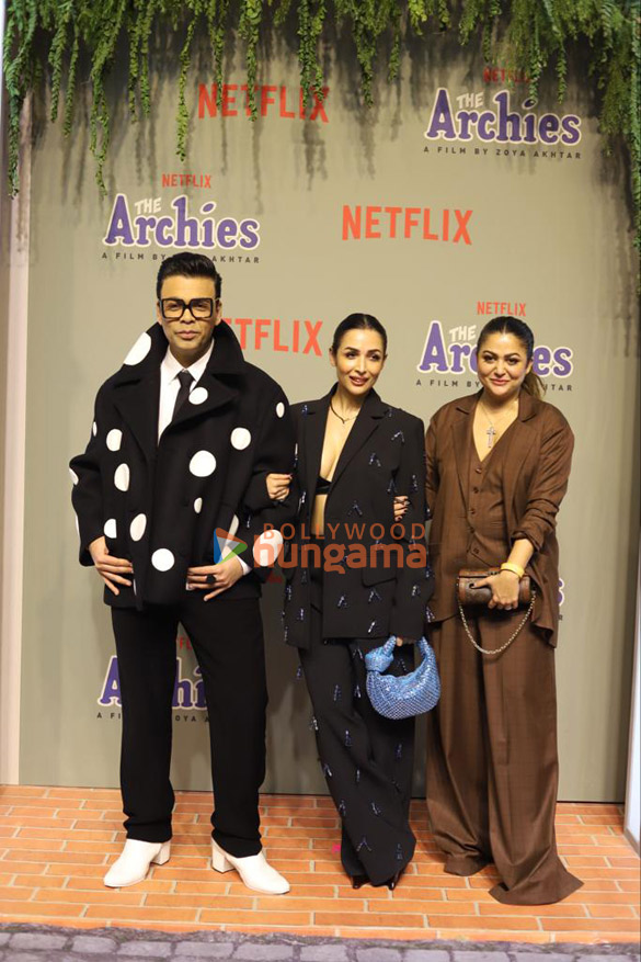 photos celebs grace the premiere of the archies 777 27