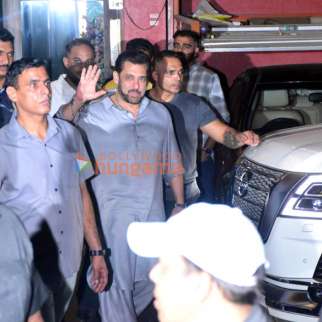 Photos: Celebs snapped arriving at Arpita Khan's residence