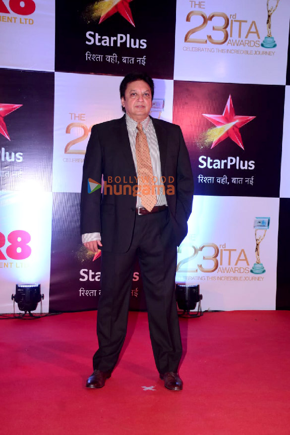 photos celebs snapped attending the red carpet of the 23rd ita awards in mumbai 3