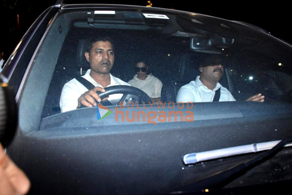 photos deepika padukone snapped at anand pandits office 2