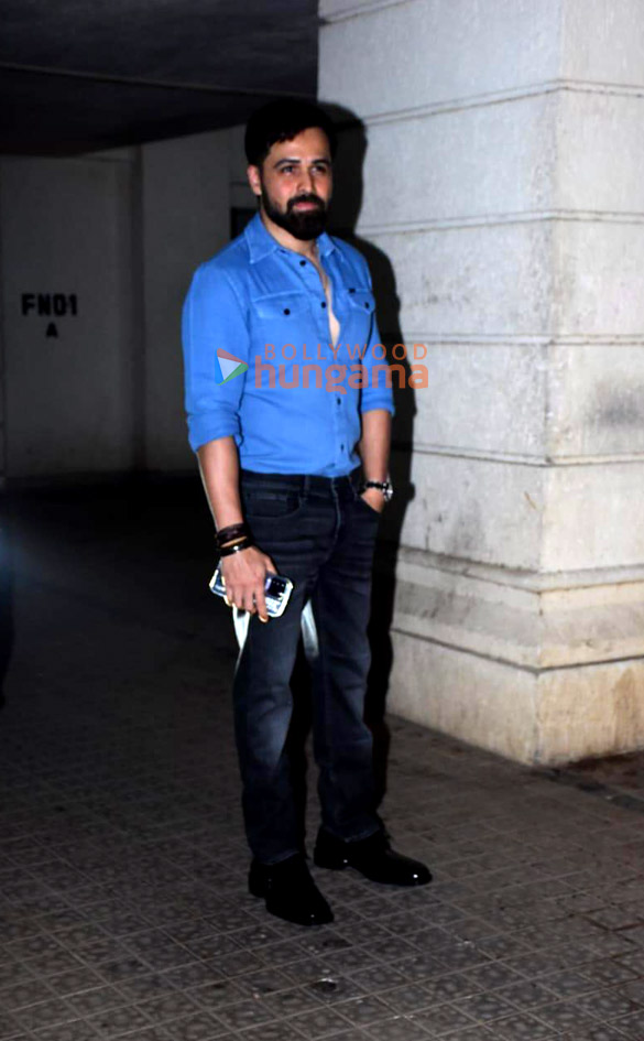 photos emraan hashmi snapped in bandra 3 2