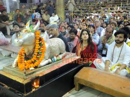 Photos: Janhvi Kapoor, Shikhar Pahariya and director Atlee visit Mahakaleshwar temple