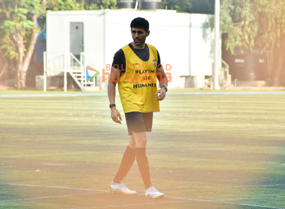 photos kartik aaryan abhishek bachchan tiger shroff and others snapped at all star fc football match in juhu 7