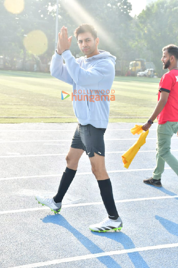 photos kartik aaryan aparshakti khurana and bunty walia snapped at an all star football match 1