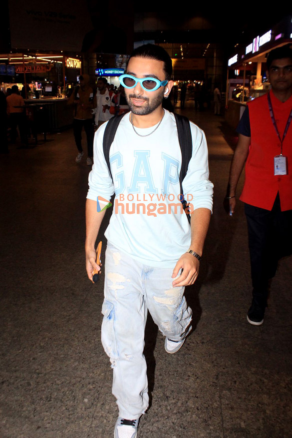 Photos: Orhan Awatramani snapped at the airport | Parties & Events