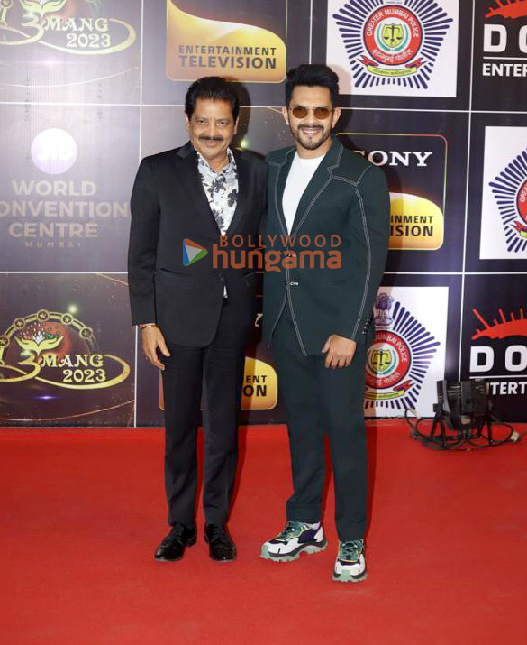 photos ranbir kapoor bobby deol kiara advani and other celebs grace umang 20231 7