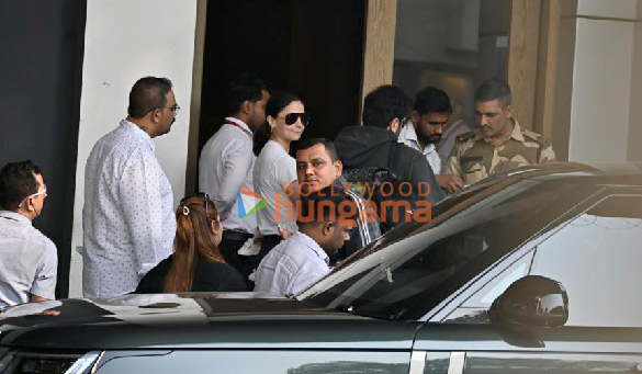 photos ranbir kapoor and alia bhatt snapped at kalina airport 2 2