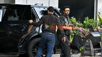 Photos: Ranbir Kapoor and Alia Bhatt snapped at Kalina airport