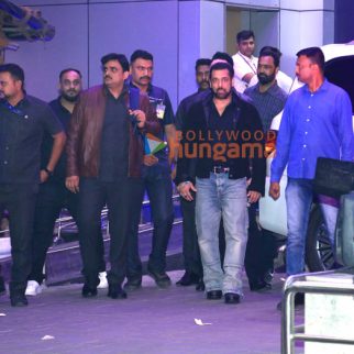 Photos: Salman Khan snapped at Kalina airport