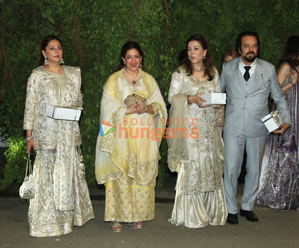 photos zayed khan fardeen khan sanjay khan and others snapped in juhu 4