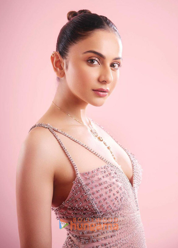 rakul preet singh 2 325