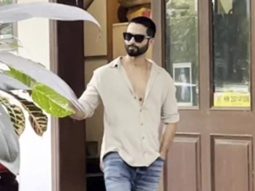 Shahid Kapoor poses with fans as he gets clicked in the city