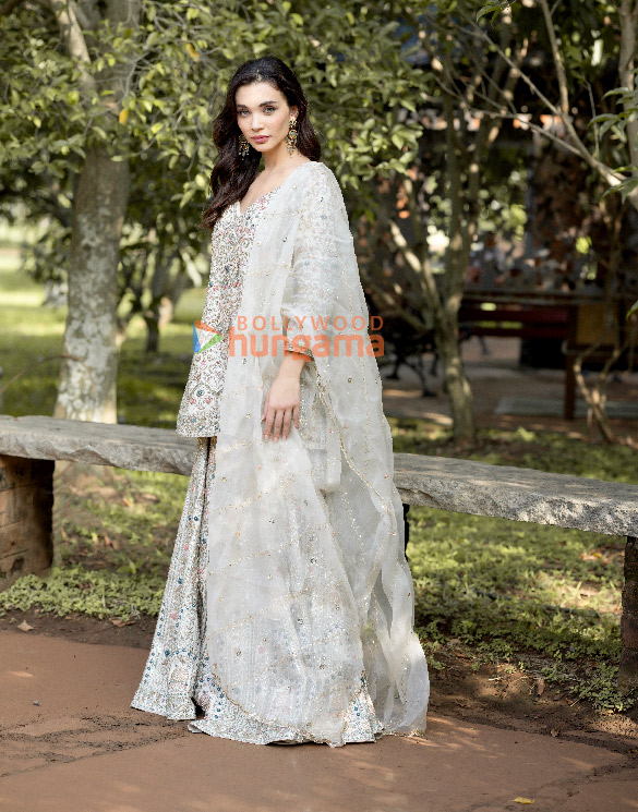 amy jackson 2 23