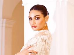 We are absolutely in love with this look, Athiya Shetty!