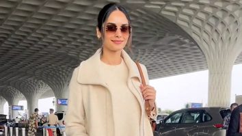Boss lady is here! Manushi Chhillar smiles for paps at the airport