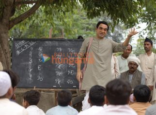 Movie Stills of Main Atal Hoon