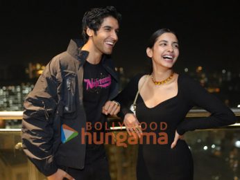 Nakhrewaalii on the sets