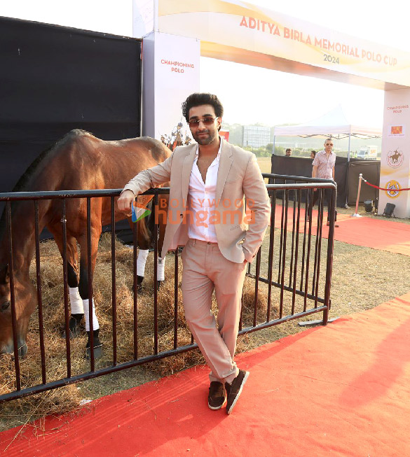 Photos: Aadar Jain Avantika Dasani Sharad Malhotra and Eijaz Khan