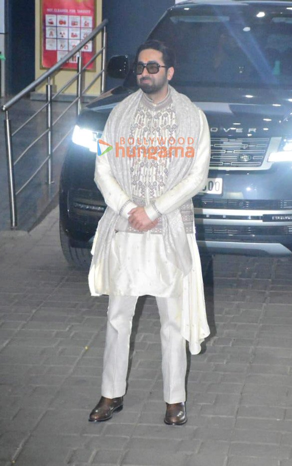 photos alia bhatt ranbir kapoor katrina kaif vicky kaushal and others snapped at kalina airport 4