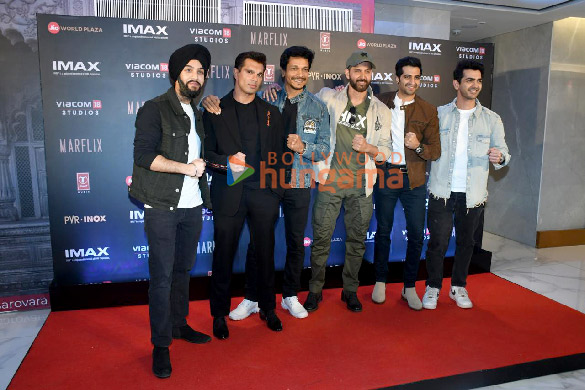 photos hrithik roshan deepika padukone anil kapoor karan singh grover and others snapped at the special screening of fighter 099 4