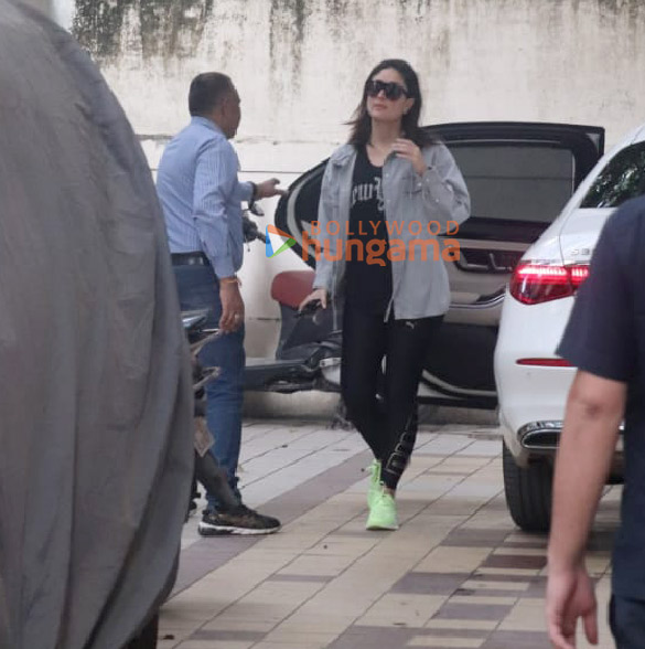 photos kareena kapoor khan snapped in bandra 4 25