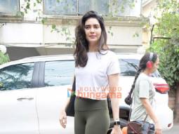 Photos: Karishma Tanna spotted at the gym in Bandra