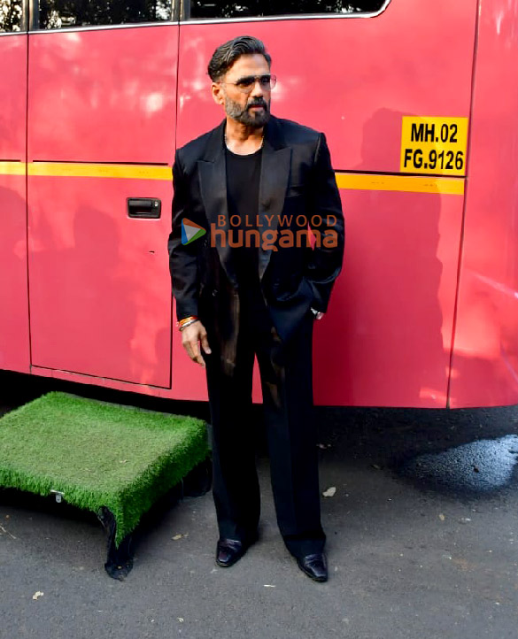 photos madhuri dixit nene and suniel shetty promote their show dance deewanes new season on the sets of bigg boss 17 3