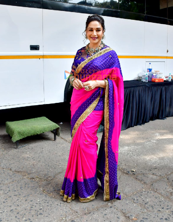 photos madhuri dixit and suniel shetty snapped on the sets of dance deewane 6