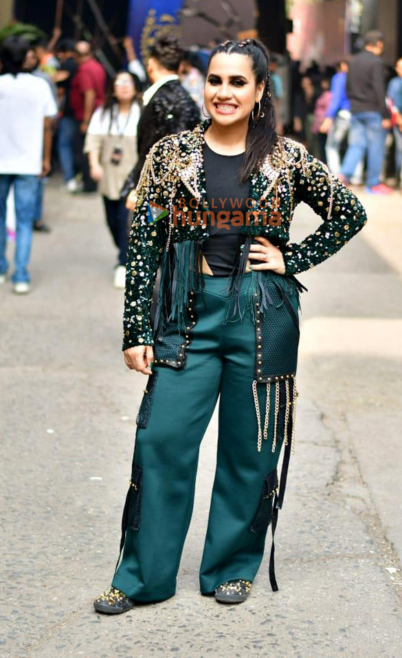 photos malaika arora tanishaa mukerji arshad warsi and others snapped on the sets of jhalak di 4